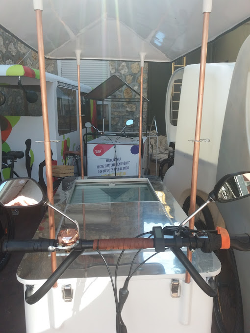 Triporteur Rétro Triporteur pour Chez Gaston