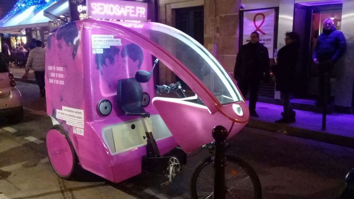 Journée Mondiale SIDA : Opération de Prévention SexoSafe dans le Marais (1er Décembre 2017)